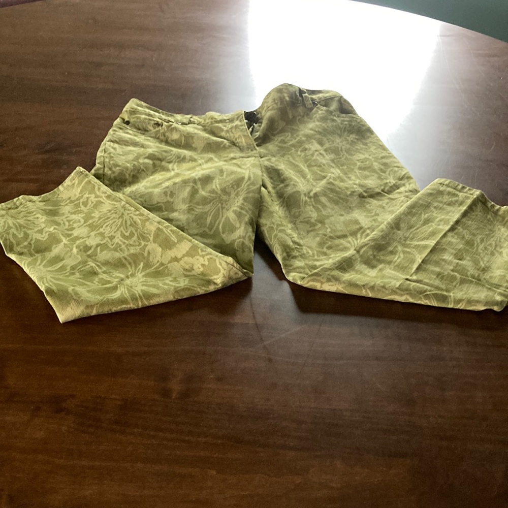 Ruby Rd Petite Capris
